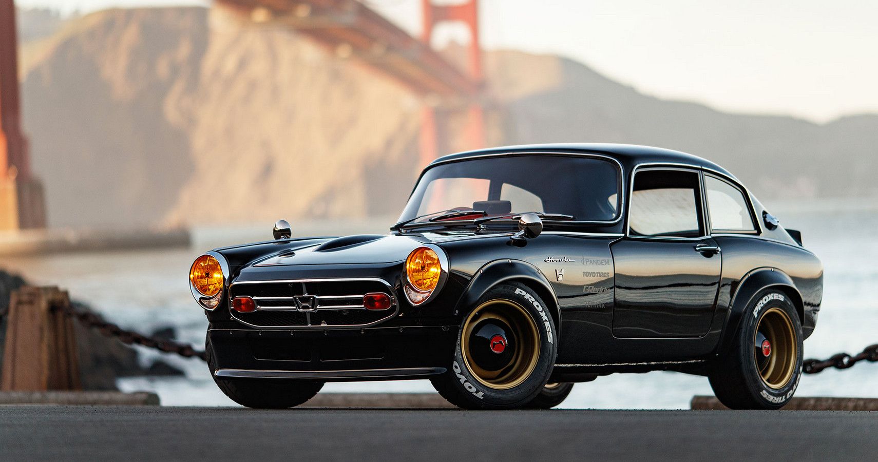 Here's How The Best Honda And Toyota Sports Cars Compare Over The