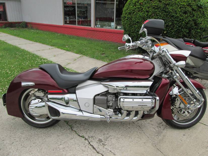 15 Japanese Cruiser Motorcycles That Beat Harley-Davidson At Its Own Game