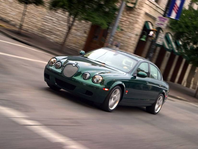 10 Ugly Cars That Are Much Faster Than They Look