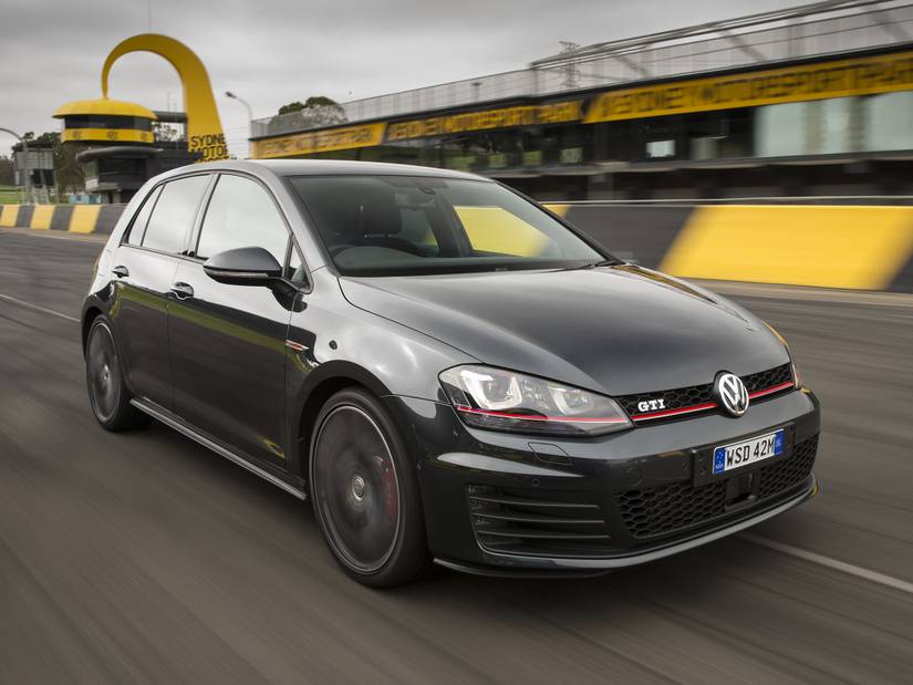 10 Insanely Fast Cars And Their Cheaper Alternatives