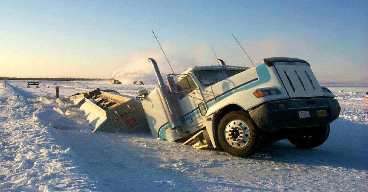 10 Facts About Ice Road Truckers That Make No Sense