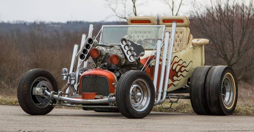 We Can't Stop Staring At These Classic Hot Rods
