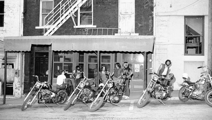 Check Out These Cool Photos Of Motorcycle Clubs Back In The Day