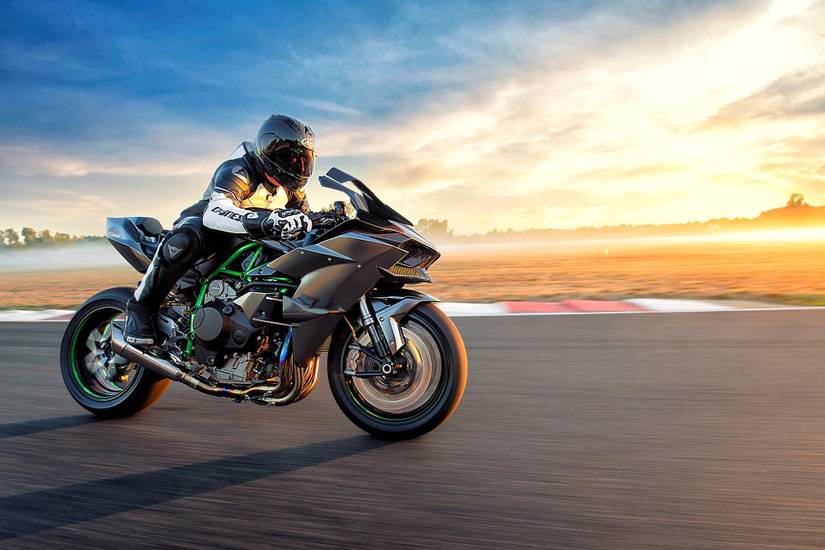10 Fastest Japanese Motorcycles You Can Buy In 2020