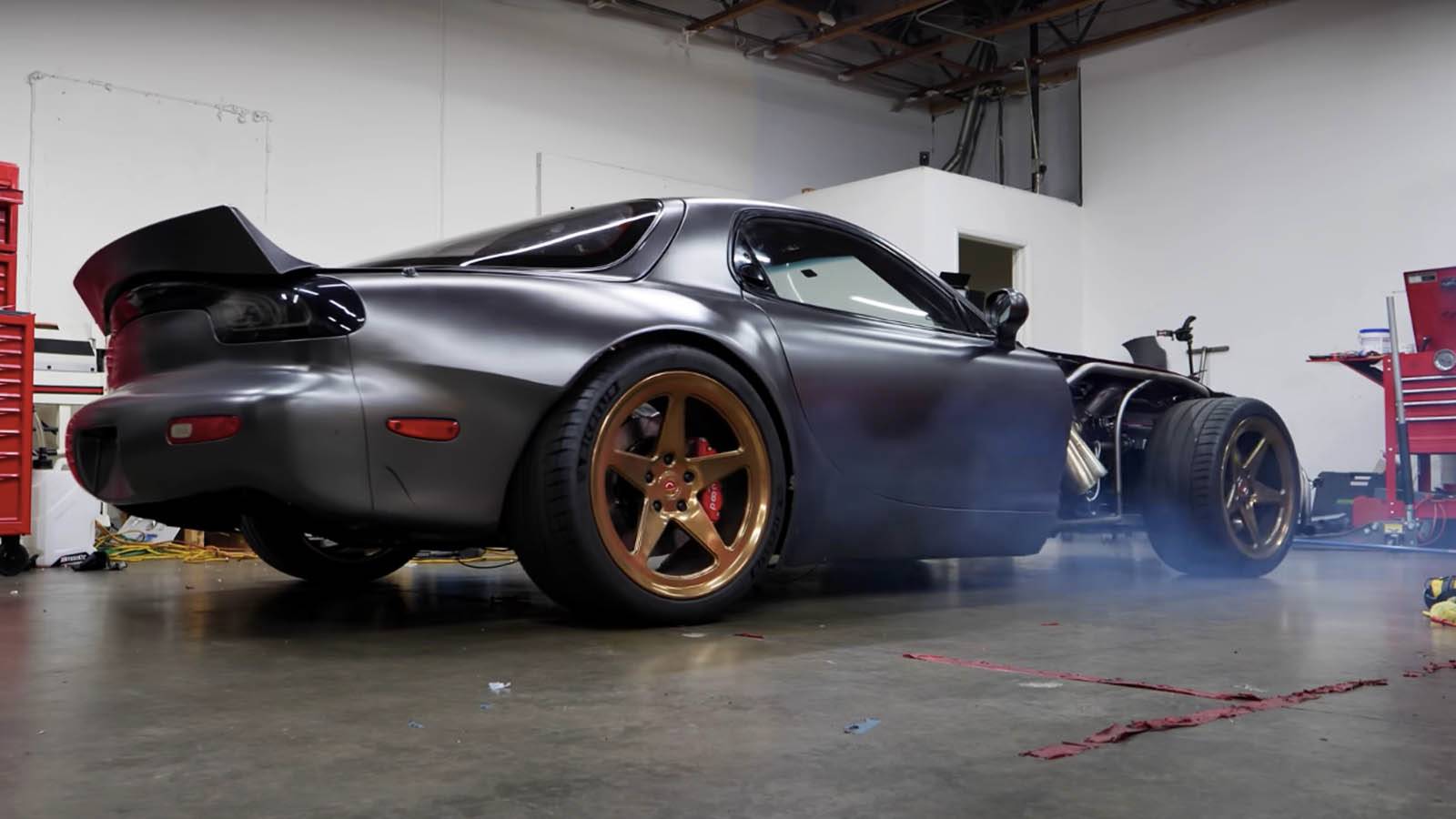 Sorting A 1,000 HP, 4-Rotor Mazda RX-7 Looks Pretty Rough