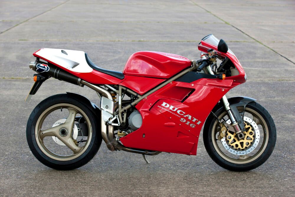 5 Reasons Why The Ducati 916 Is The Most Iconic Sportbike Ever (5