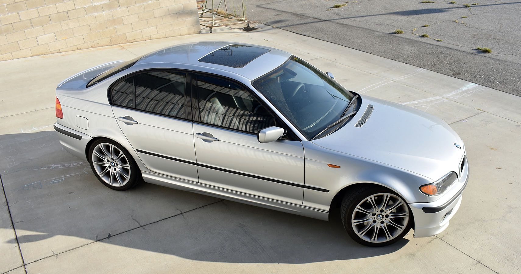 Review: The E46 ZHP Is One Of BMW's Most Legendary Analog Cars