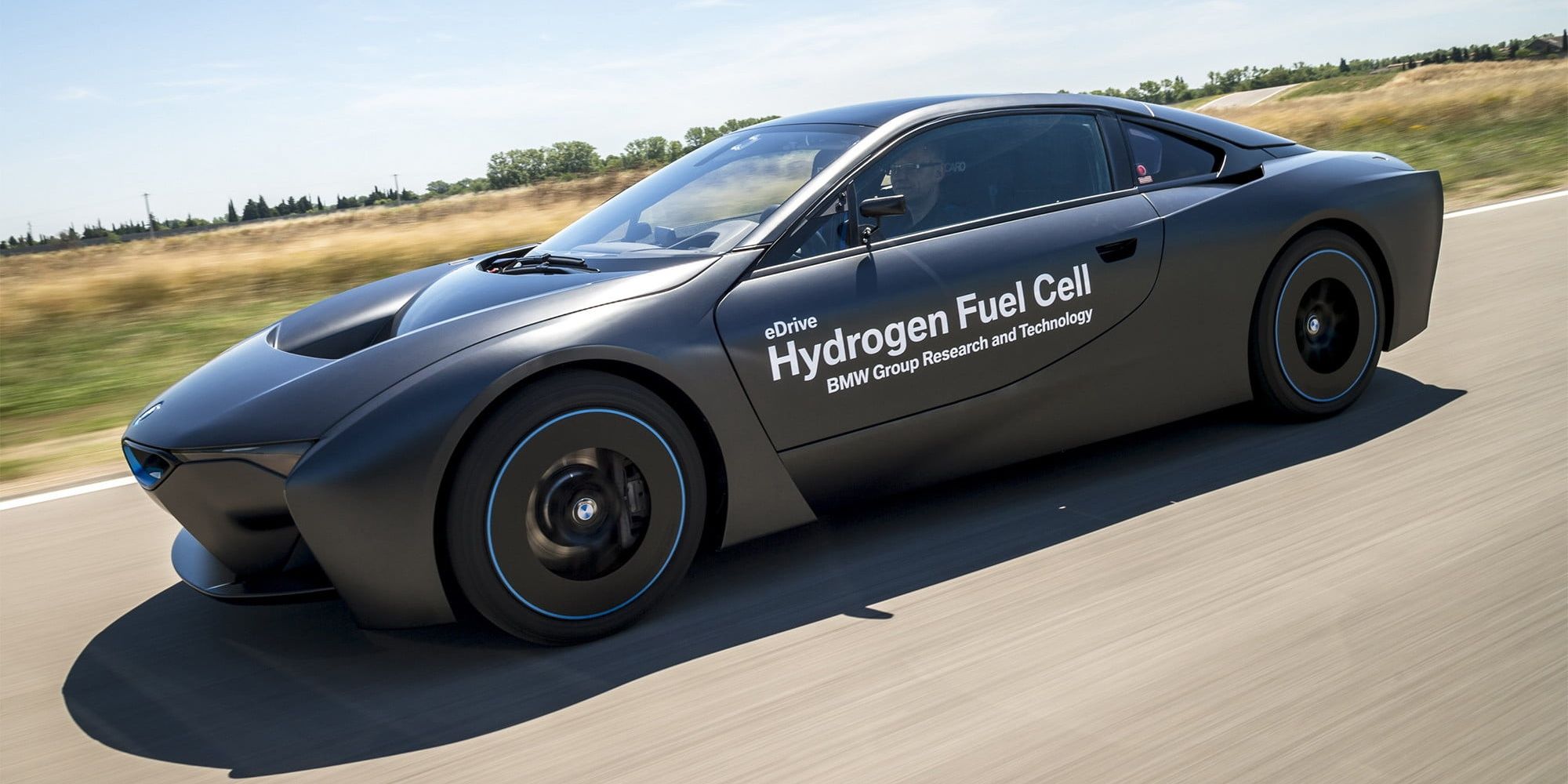 things you need to know about hydrogen fuel cell cars