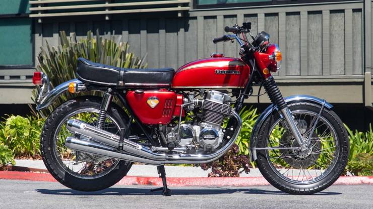 1969 Honda CB750 Vue à quatre profils