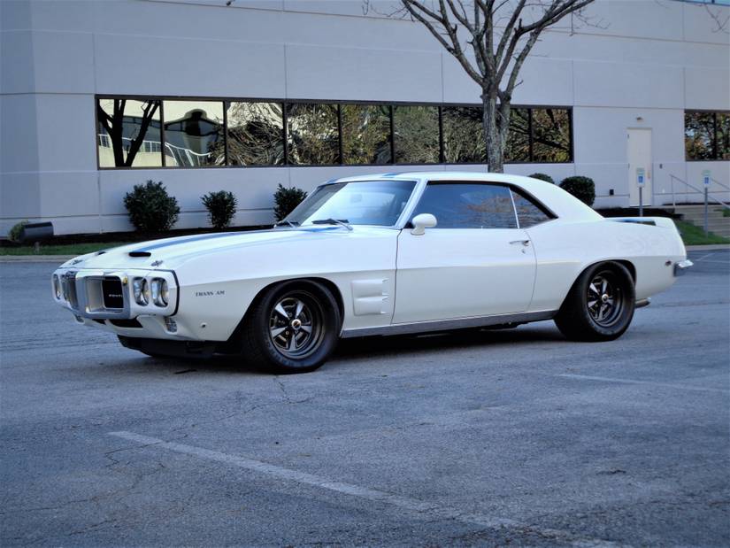 This Is What Perfectly Modified Pontiac Firebirds Look Like