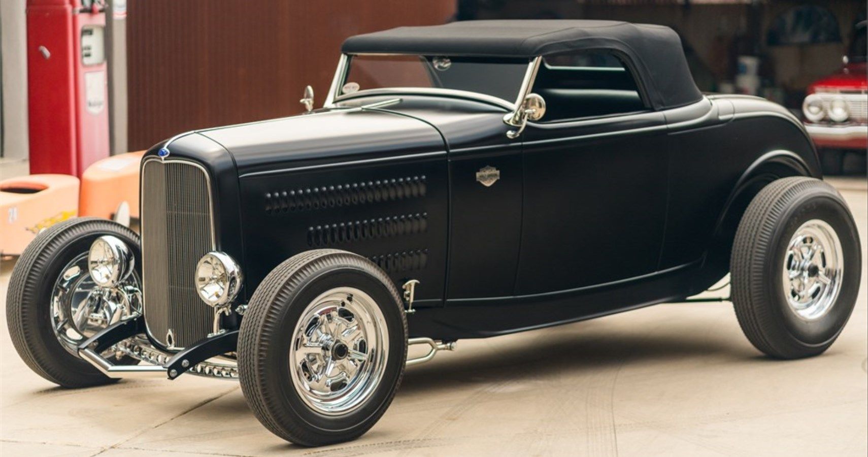 Pawn Stars� Rick Harrison Lists 1932 Ford Roadster On
