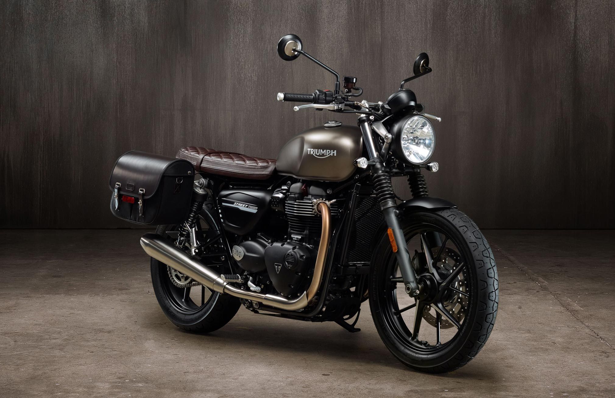 Here's Everything We Know About the 2021 Triumph Street Twin