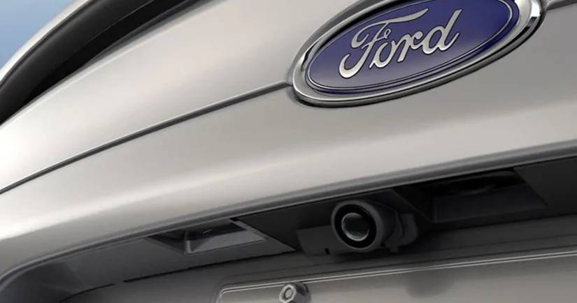 Retain Ford Rear Camera Ford Recalling Over 700,000 Vehicles Due To Faulty Backup Cameras