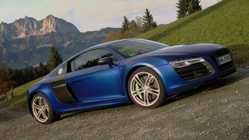 10 Highest-Revving Sports Cars Ever Made, Ranked