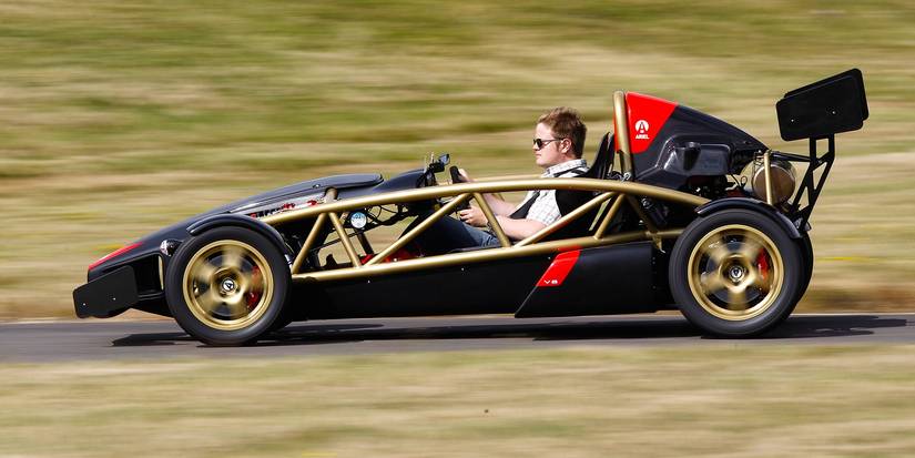 10 Highest-Revving Sports Cars Ever Made, Ranked