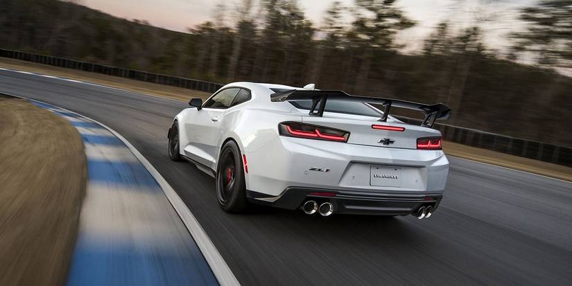 The Chevrolet Camaro ZL1 1LE Is A Track Born Street Destroying Muscle Car