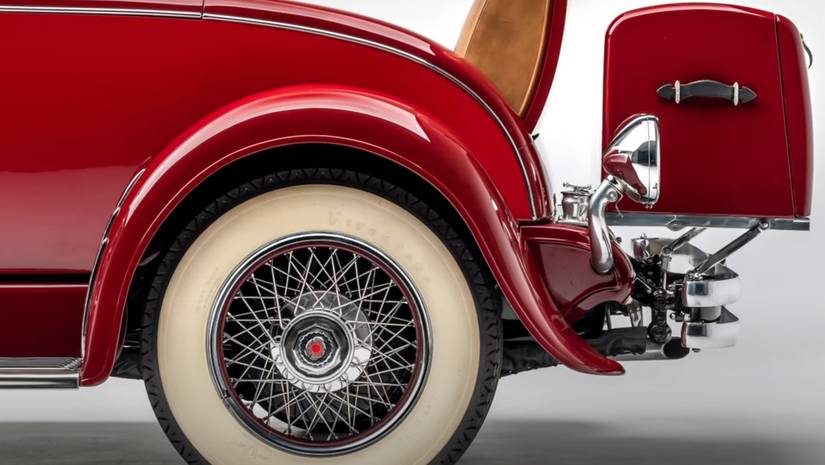 Petersen Automotive Museum Showcases The 1933 Duesenberg 