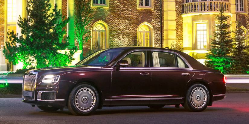 8 Most Luxurious Cars That Aren't A Rolls-Royce