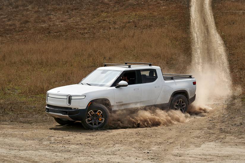 This Is What Makes The Rivian R1T One Of The Best Electric Trucks Of 2021