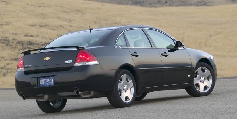5 Cars That Still Look Modern Today (5 That Were Outdated Even When ...