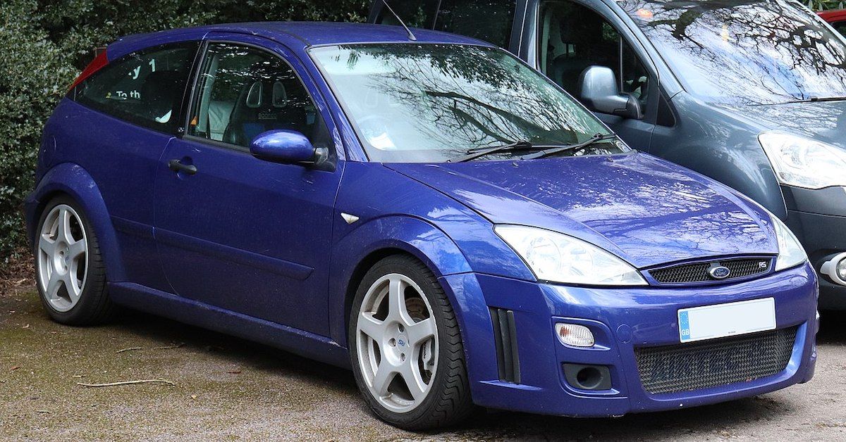 A Detailed Look Back at the Ford Focus RS Mk1 HotCars