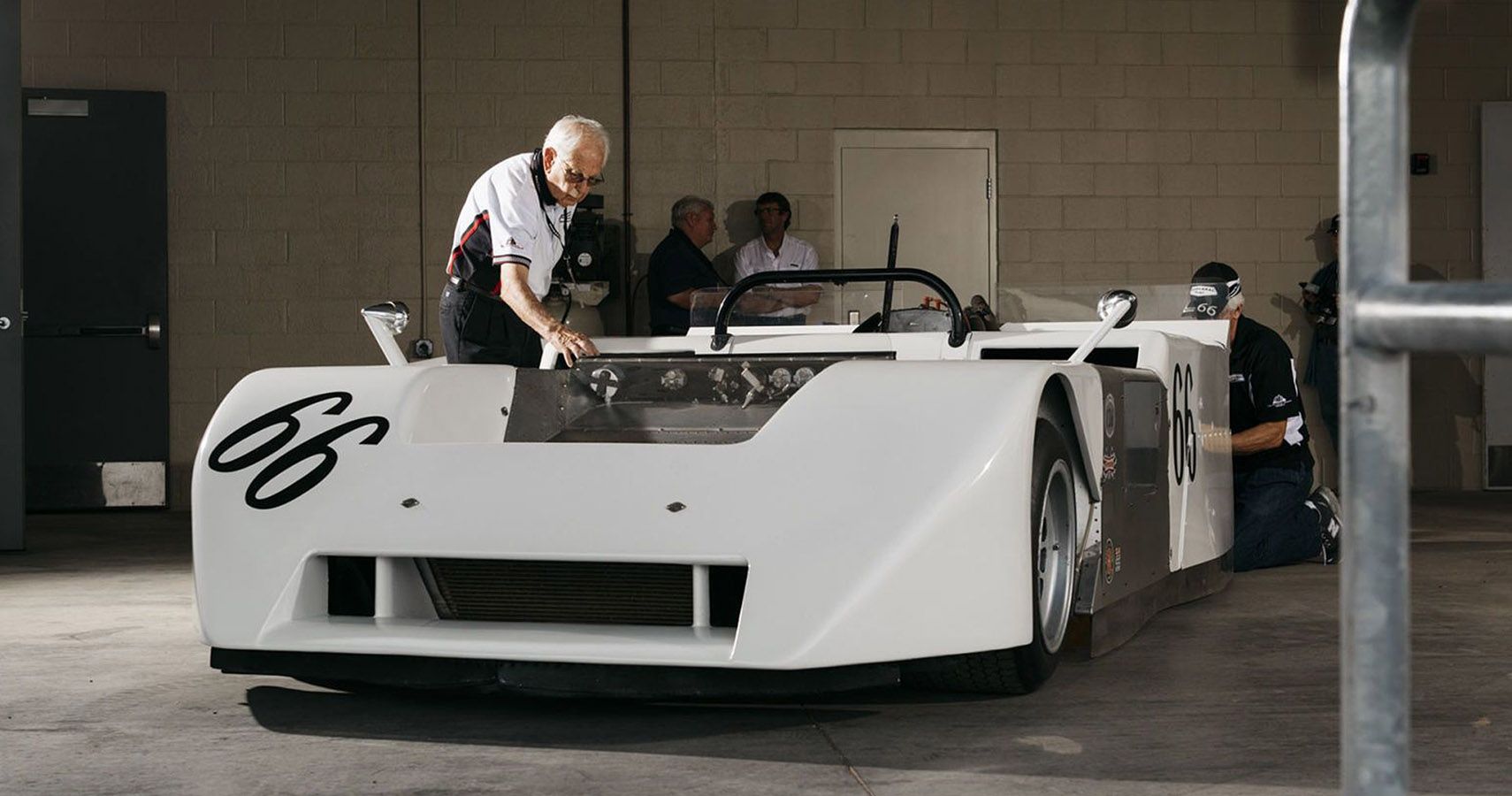 Looking Back At The Chaparral 2J | HotCars