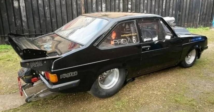 People Modified These Classic British Sports Cars... And They Look ...