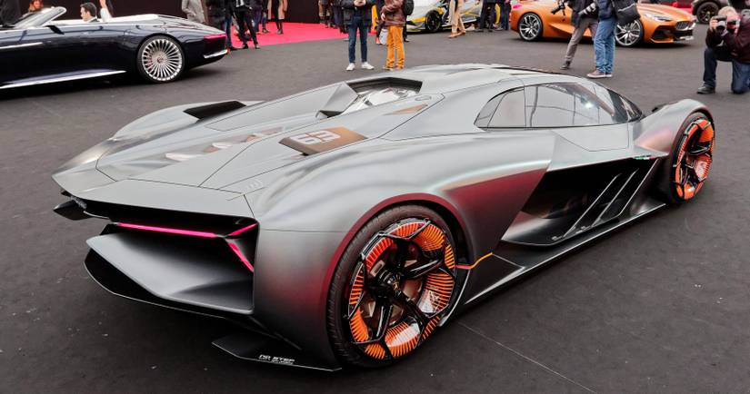 5 Lamborghinis That Were Modified To The Next Level (5 Factory Lambos ...