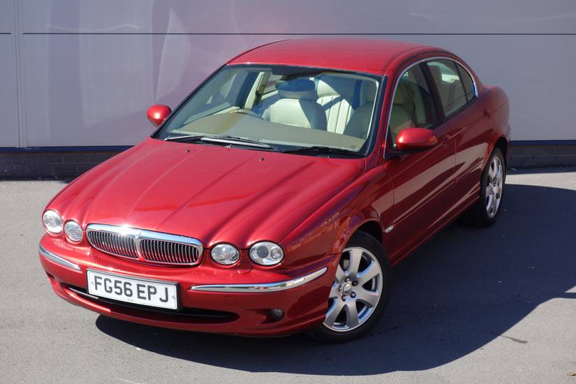 A Detailed Look Back At The Jaguar X-Type