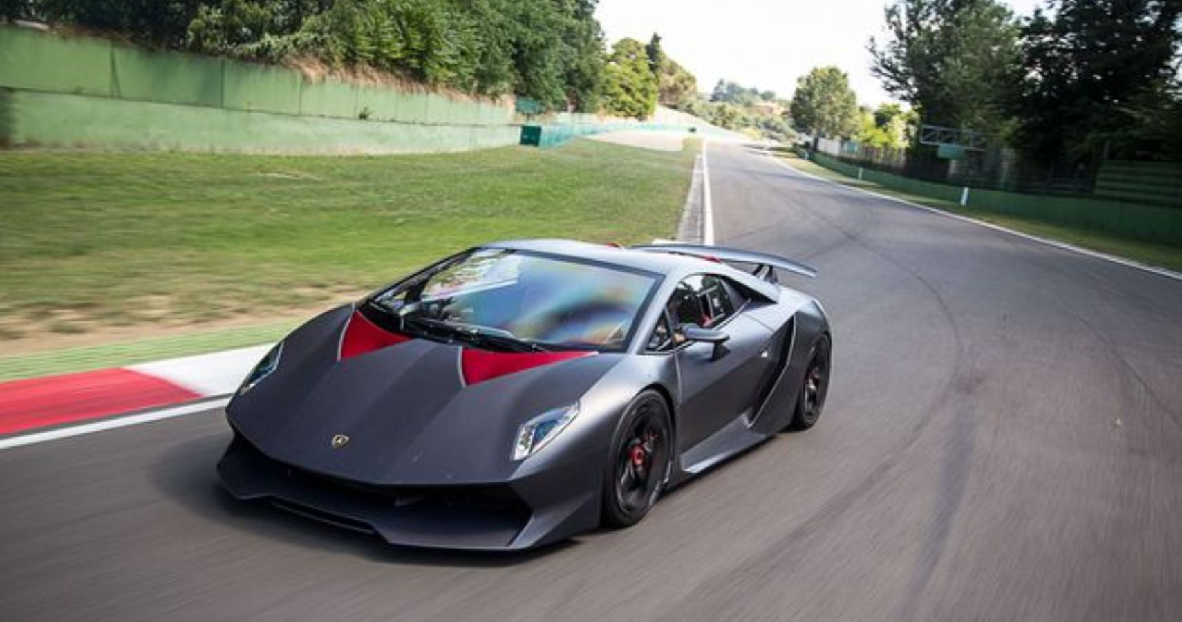 A Detailed Look At The Lamborghini Sesto Elemento From Top Gear, image size:1710x900