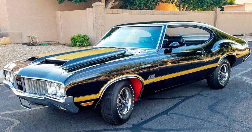 Oldsmobile 442 W-30