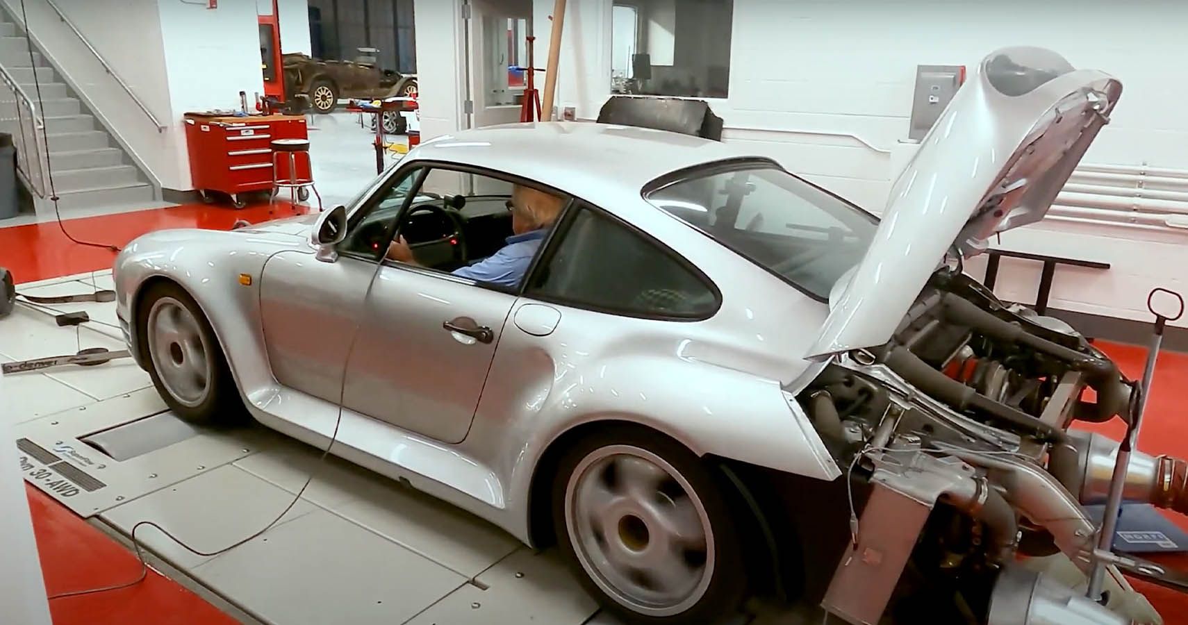Watch: Dyno Testing A Pre-Production Porsche 959 Test Car With The