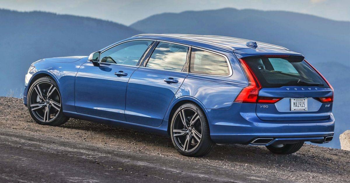 We Wish These Awesome Station Wagons Were Sold Stateside