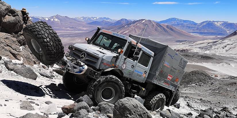These Custom Mercedes-Benz Unimogs Are Ready For Anything