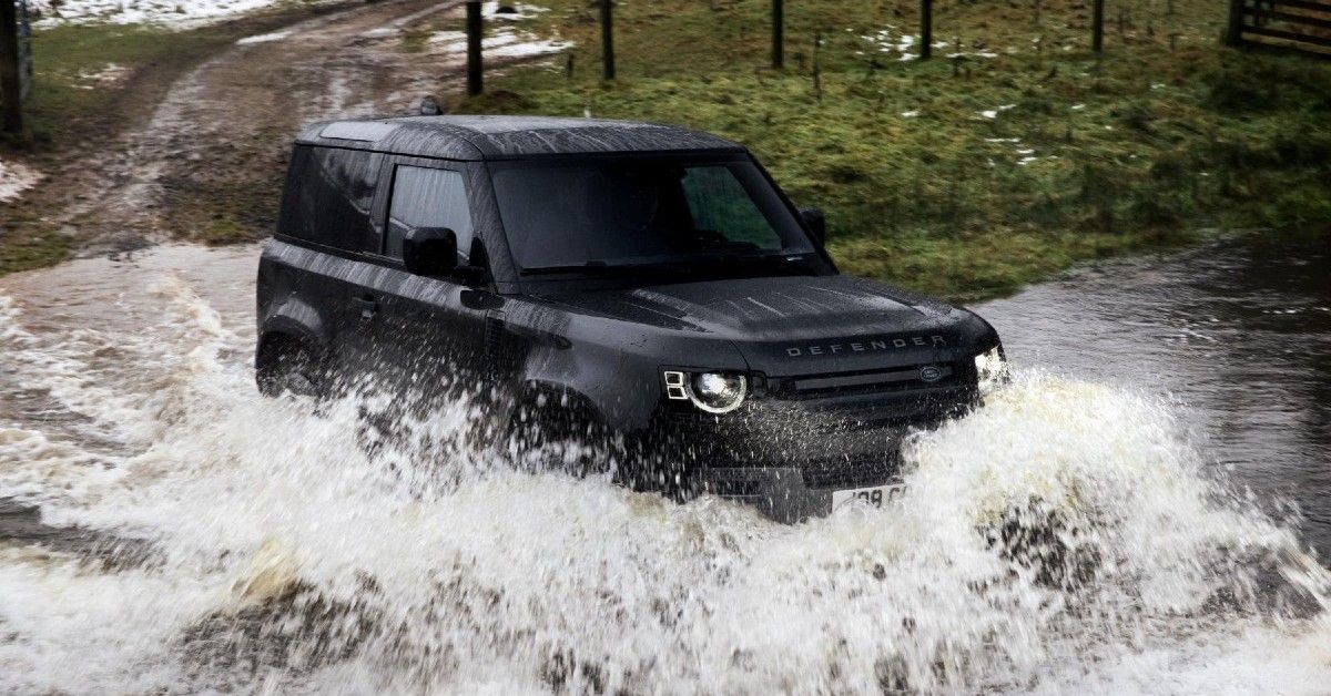 2022 Land Rover Defender V8: Cost, Facts, & Figures | HotCars
