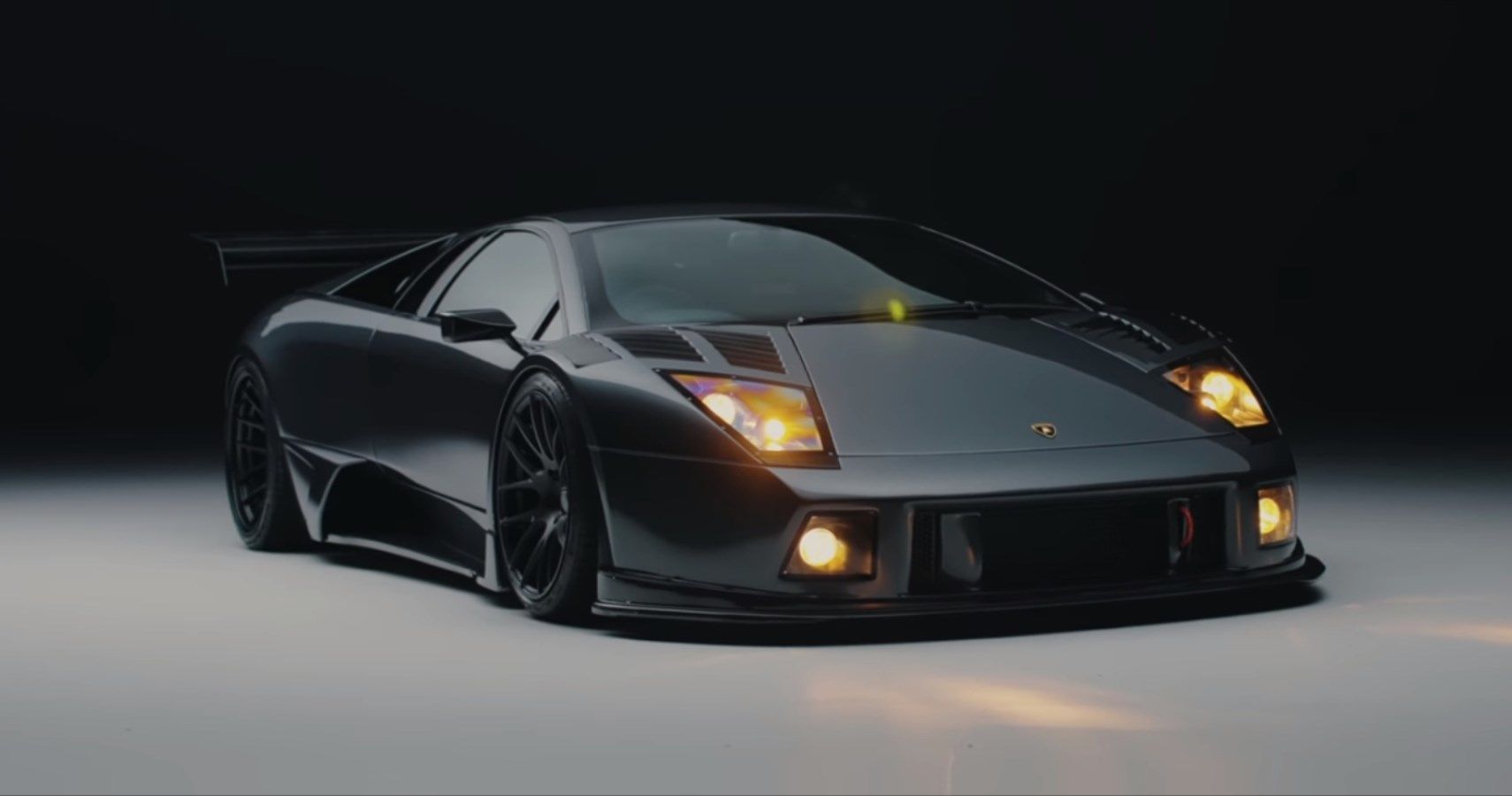 FIA GT1-Inspired Lamborghini Murcielago Is A Menacing Masterpiece