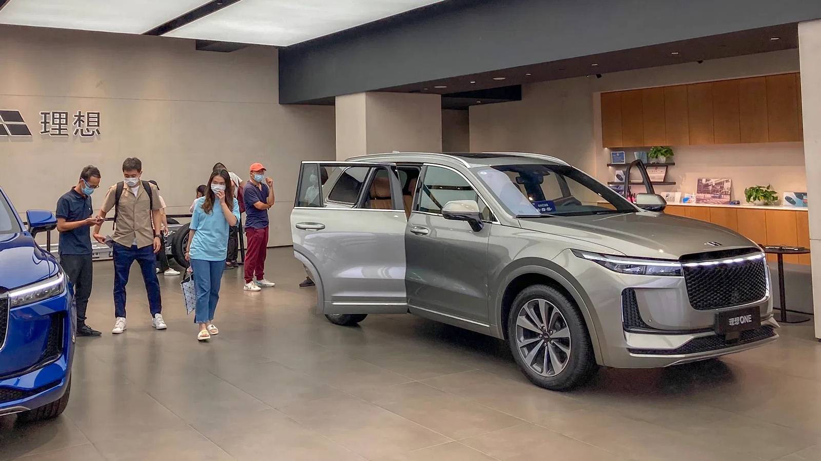 Li Auto Shanghai How Li Auto Plans To Pioneer Hybrid Sales In China