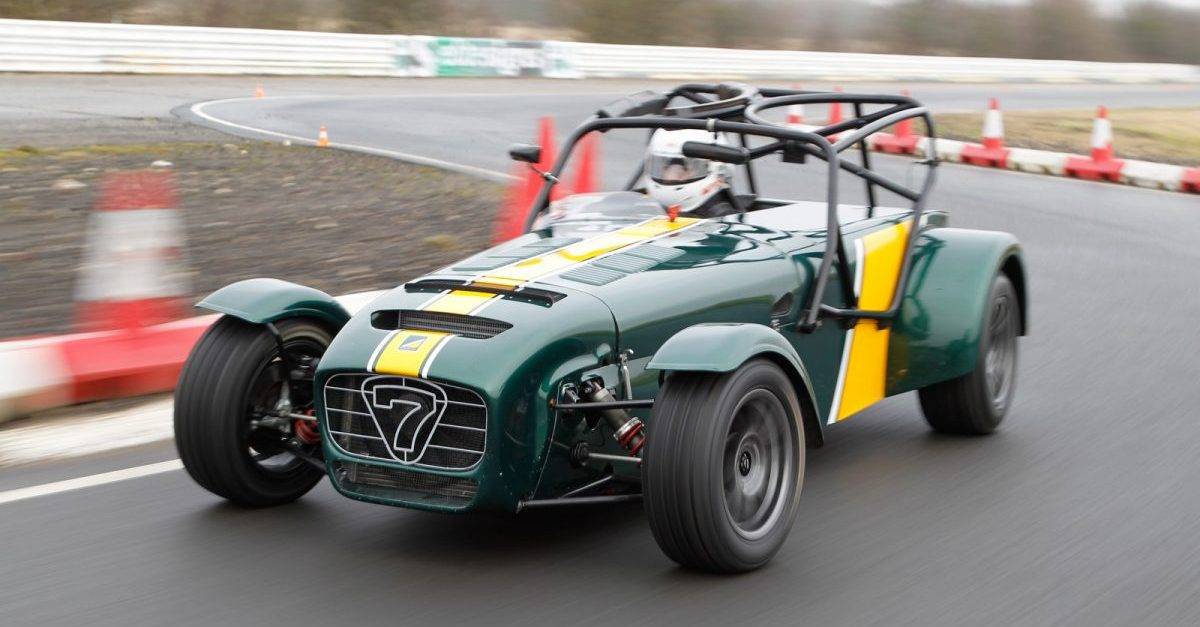 5 British Sports Cars Made For The Track (5 That Are Built For Touring)