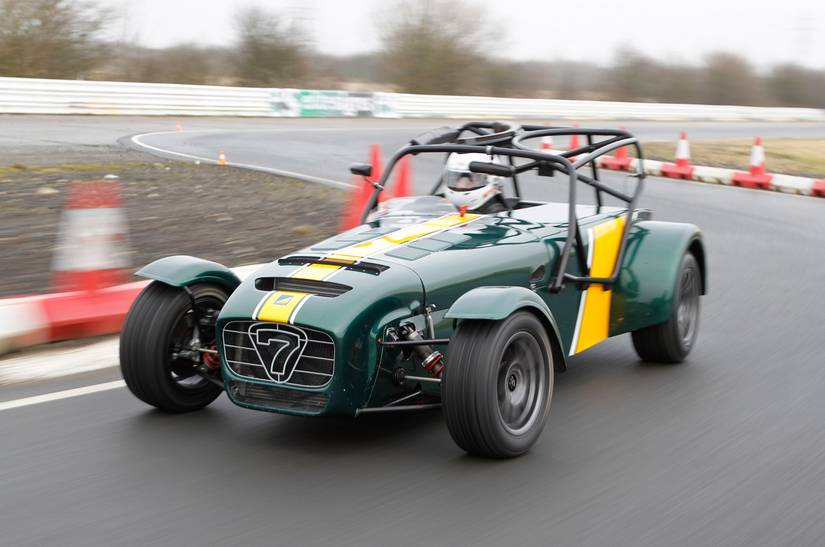 5 British Sports Cars Made For The Track (5 That Are Built For Touring)