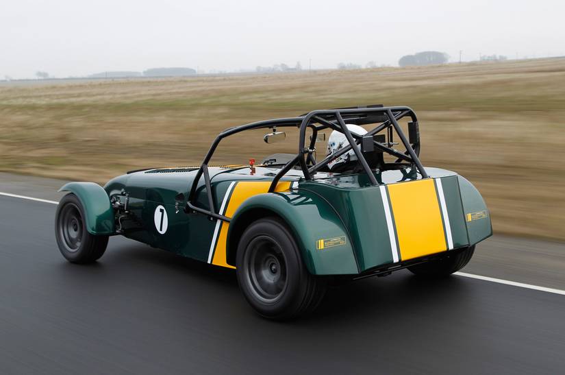 5 British Sports Cars Made For The Track (5 That Are Built For Touring)