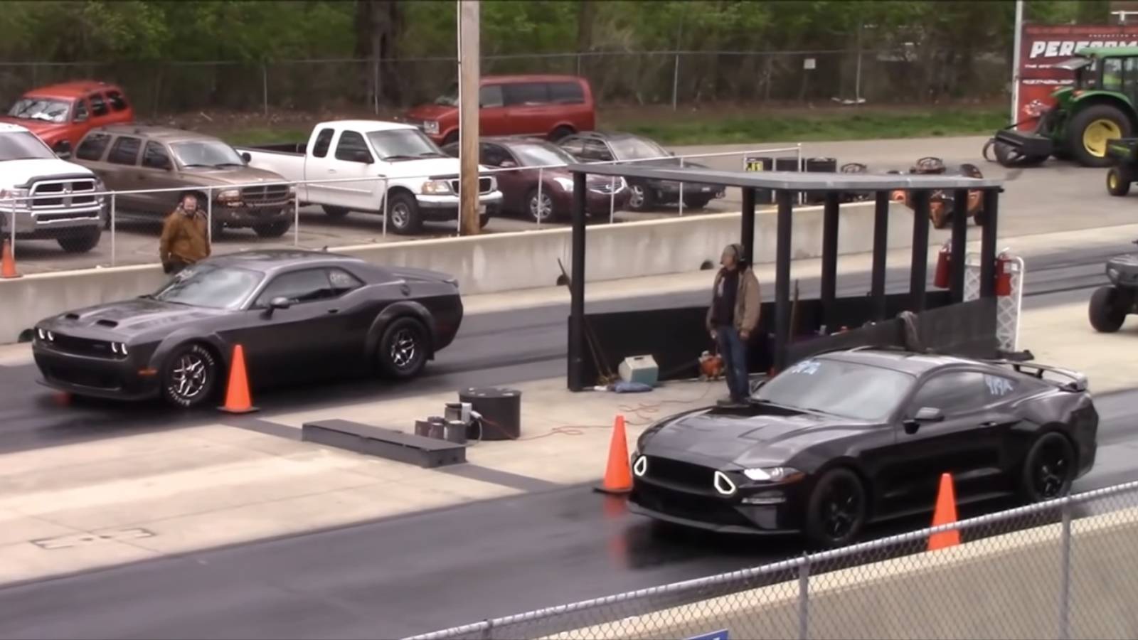 Challenger Hellcat Redeye Annihilates Roush Mustang On Drag Strip