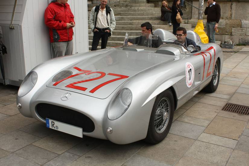 10 Things Most Gearheads Forgot About The Mercedes-Benz SLR McLaren