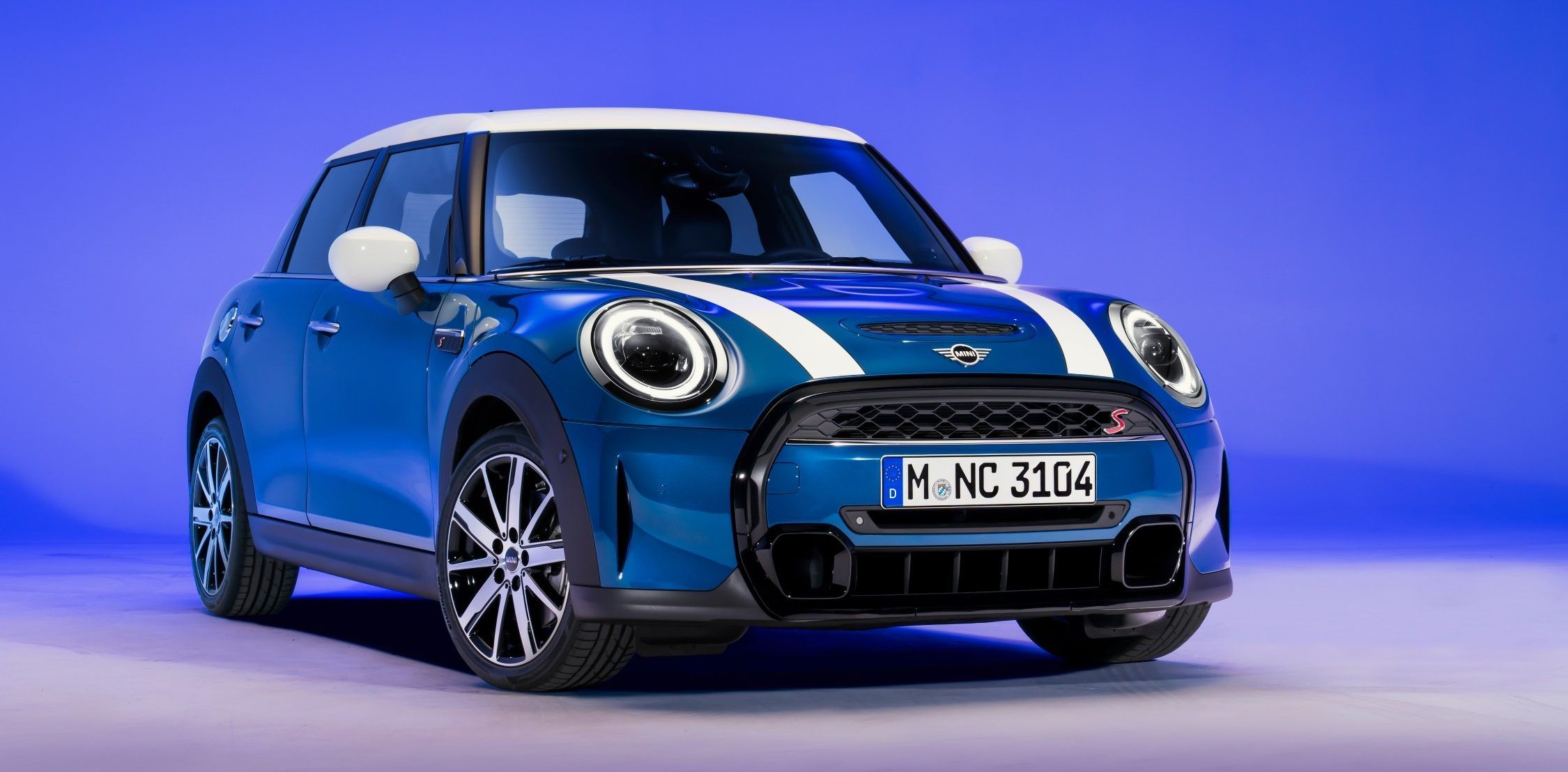 2022 Mini Cooper: Costs, Facts, And Figures