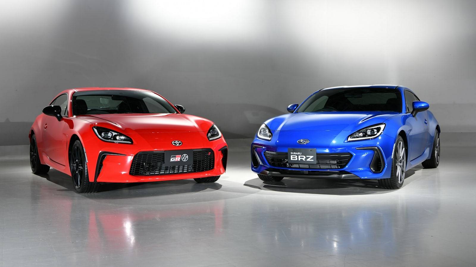 SUBARU BRZ バックカメラ 取扱説明書付き GR86 Every Difference Between The 2022 Subaru BRZ And Toyota GR86