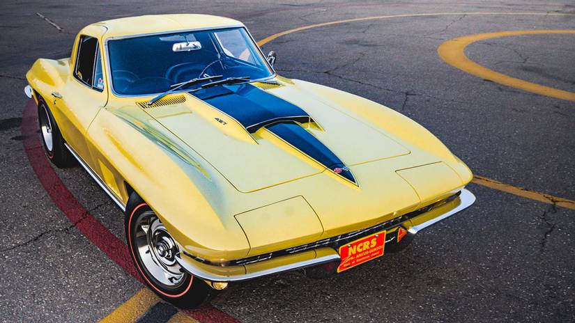 10 Classic Corvettes Every Collector Wants To Get Their Hands On