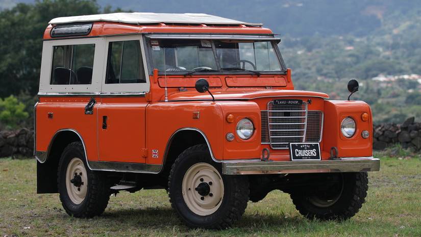 Traditional Land Rover These Classic Land Rovers Are Begging To Go Off-Road