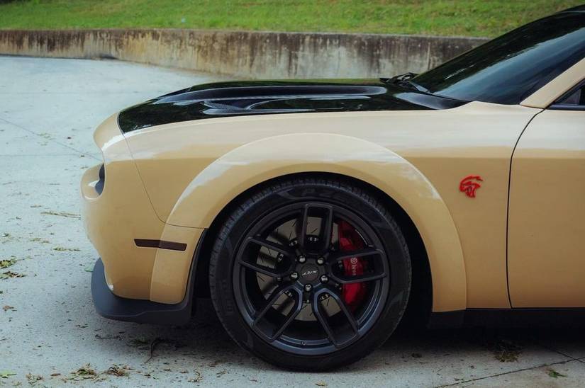Challenger Hellcat Widebody Owner Flaunts His Custom Mopar Masterpiece