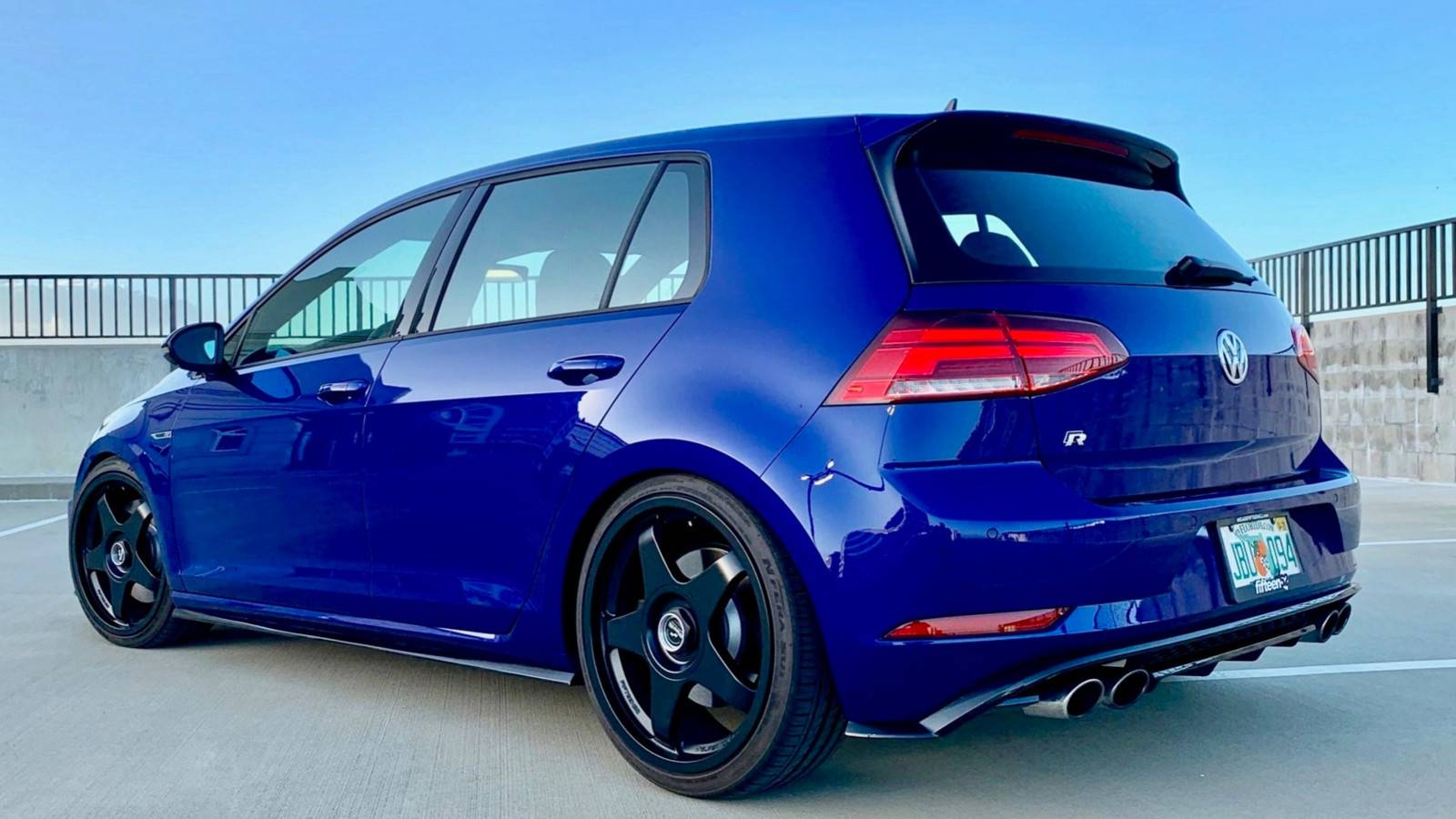 Here’s What We Love About The Golf R Mk7