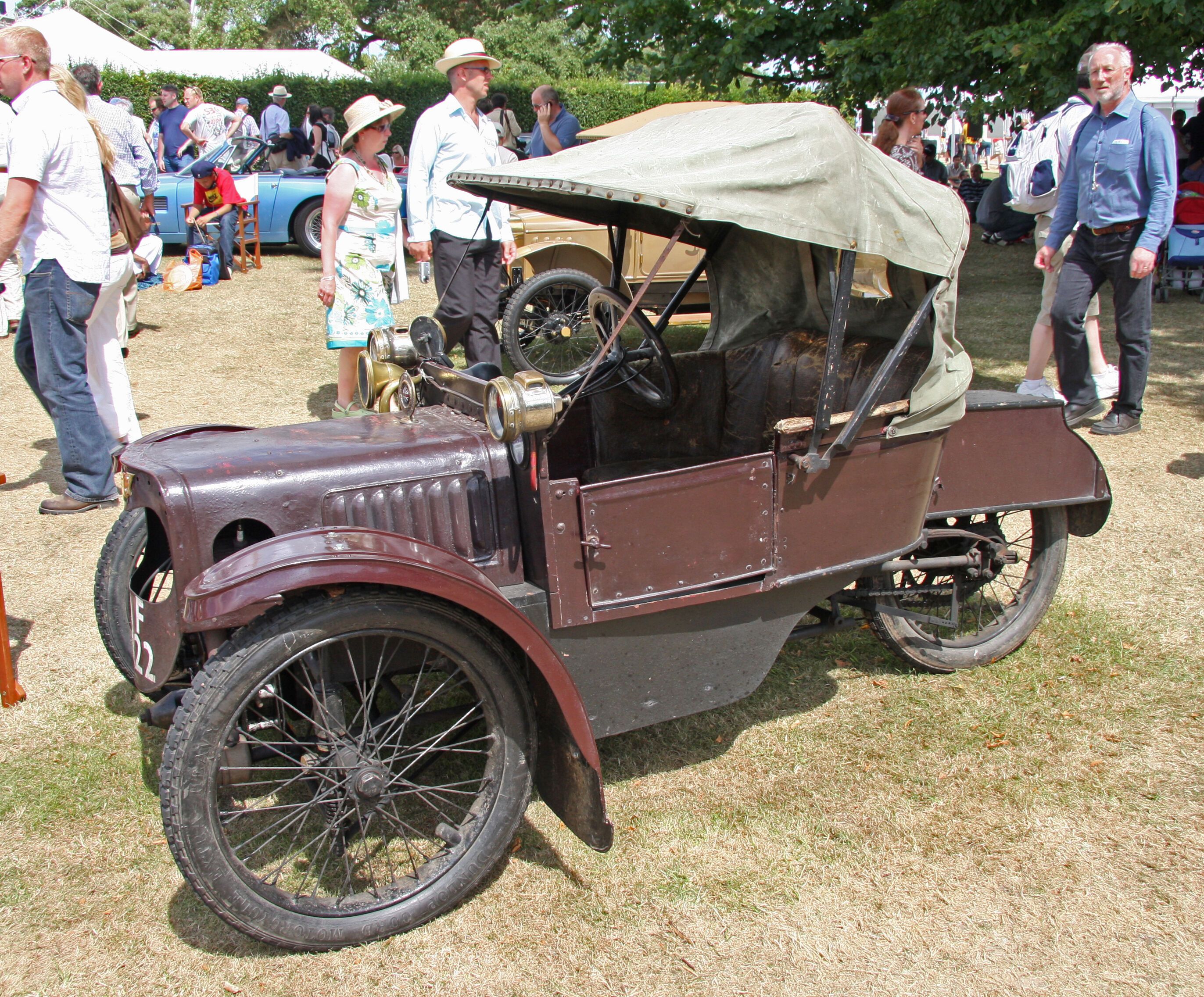 洋書 Completely Morgan Three Wheelers 1910 Completely Morgan Three-Wheelers 1910 to 1952 – MidlifeClassicCars.com