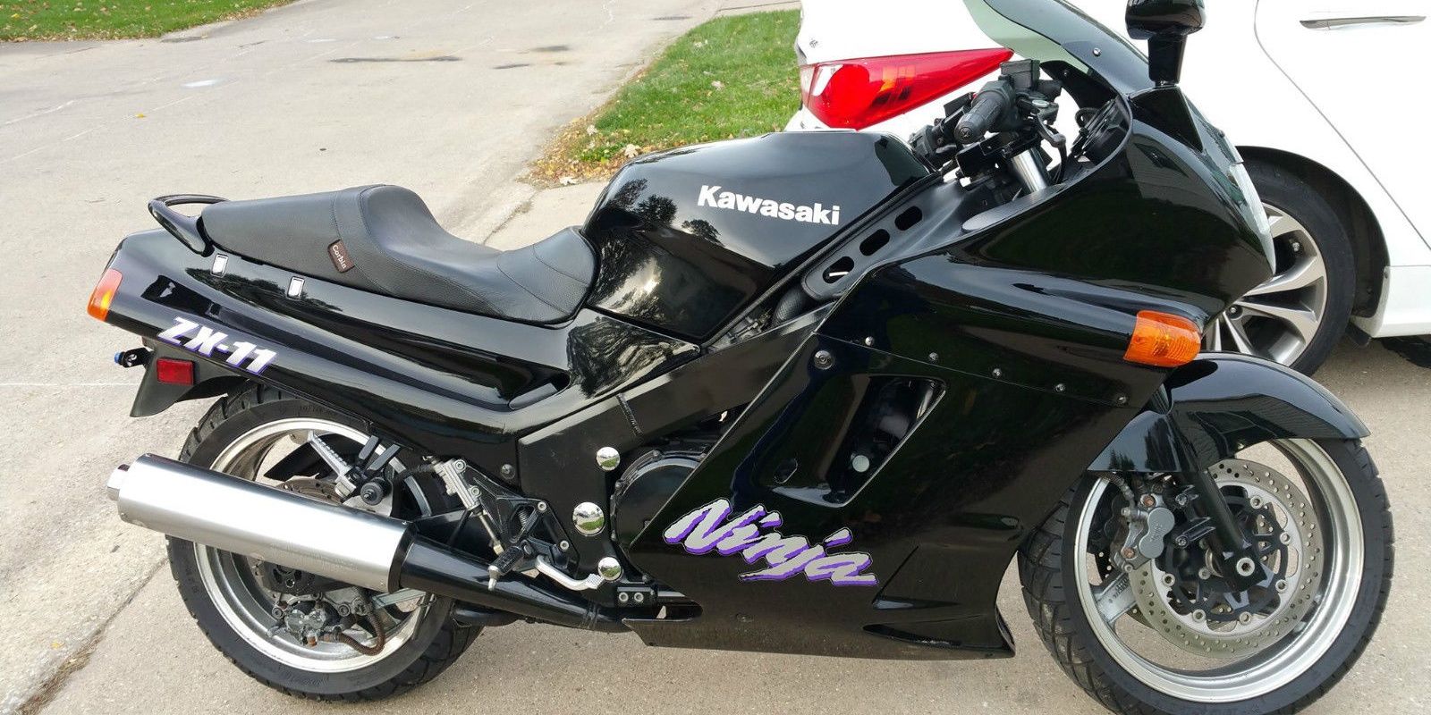 5 Fastest Japanese Motorcycles Of The '90s (And 5 American We'd